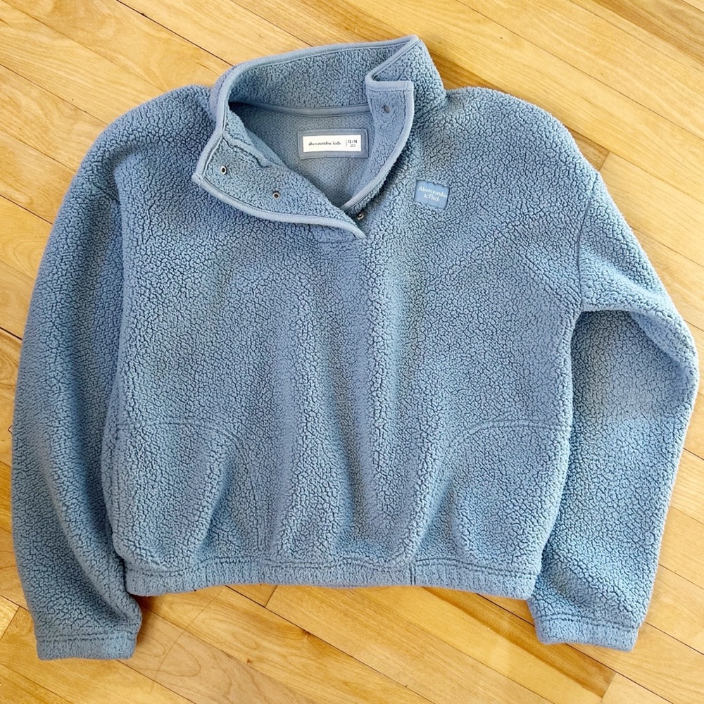 Abercrombie Kids Blue Fleece Pullover - 13/14